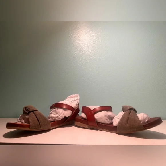 MIA Shoes Addilynn Fabric Knot Sandal Poshmark